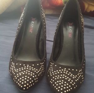 Black shoes